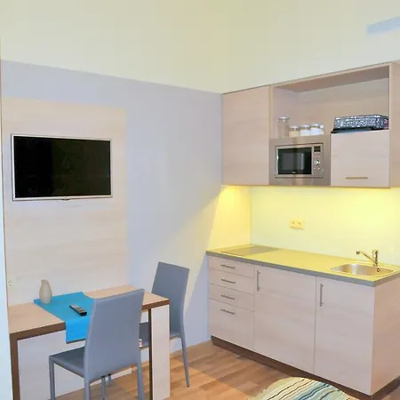 Frank & Fang Apartment